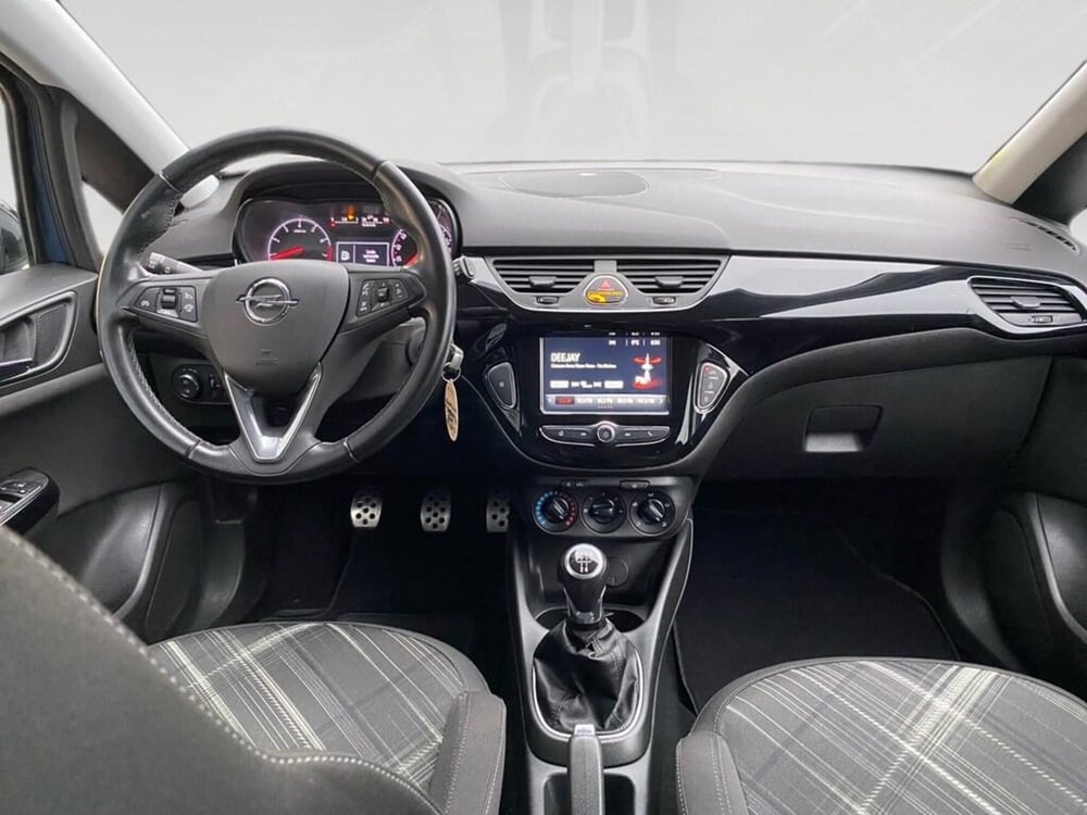 Opel Corsa usata a Torino (5)