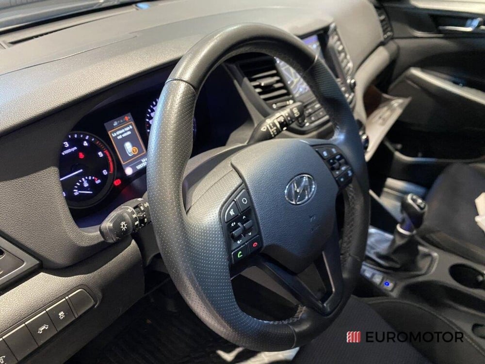 Hyundai Tucson usata a Bari (14)