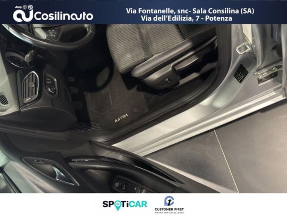 Opel Astra usata a Salerno (16)