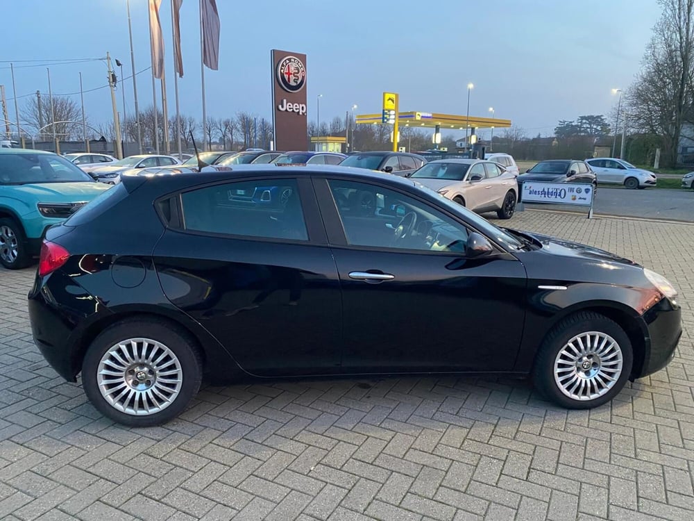 Alfa Romeo Giulietta usata a Alessandria (8)