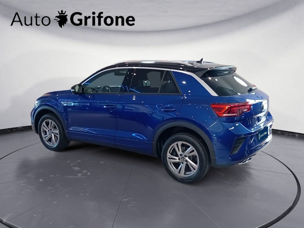 Volkswagen T-Roc nuova a Modena (3)