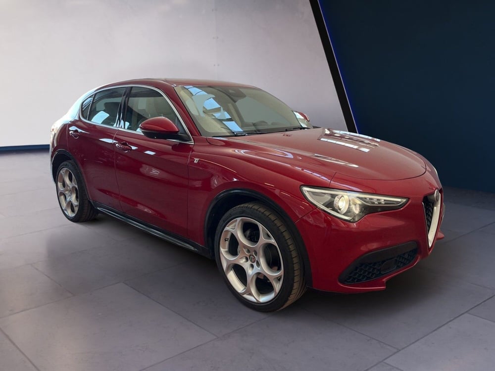 Alfa Romeo Stelvio usata a Torino (3)