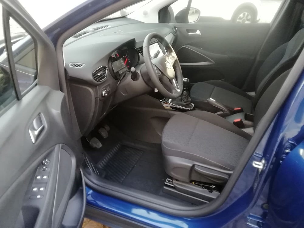 Opel Crossland nuova a Biella (12)