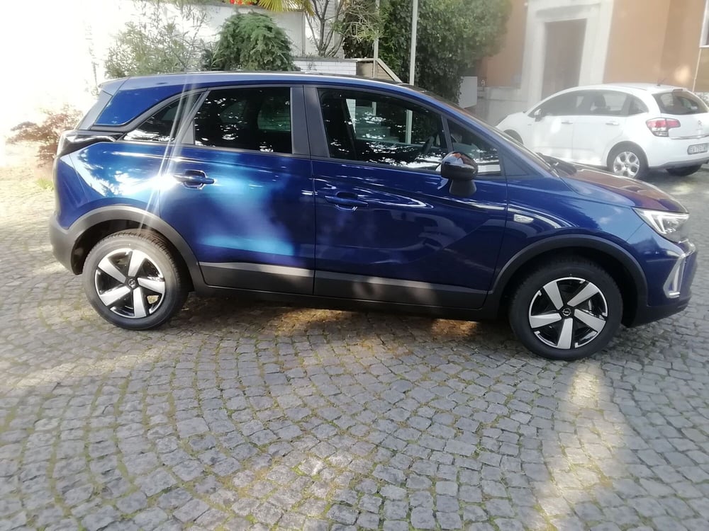 Opel Crossland nuova a Biella (7)