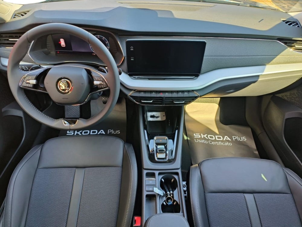 Skoda Octavia Station Wagon nuova a Prato (8)