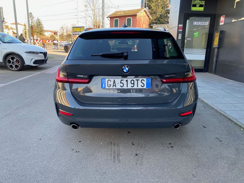 BMW Serie 3 Touring usata a Reggio Emilia (4)