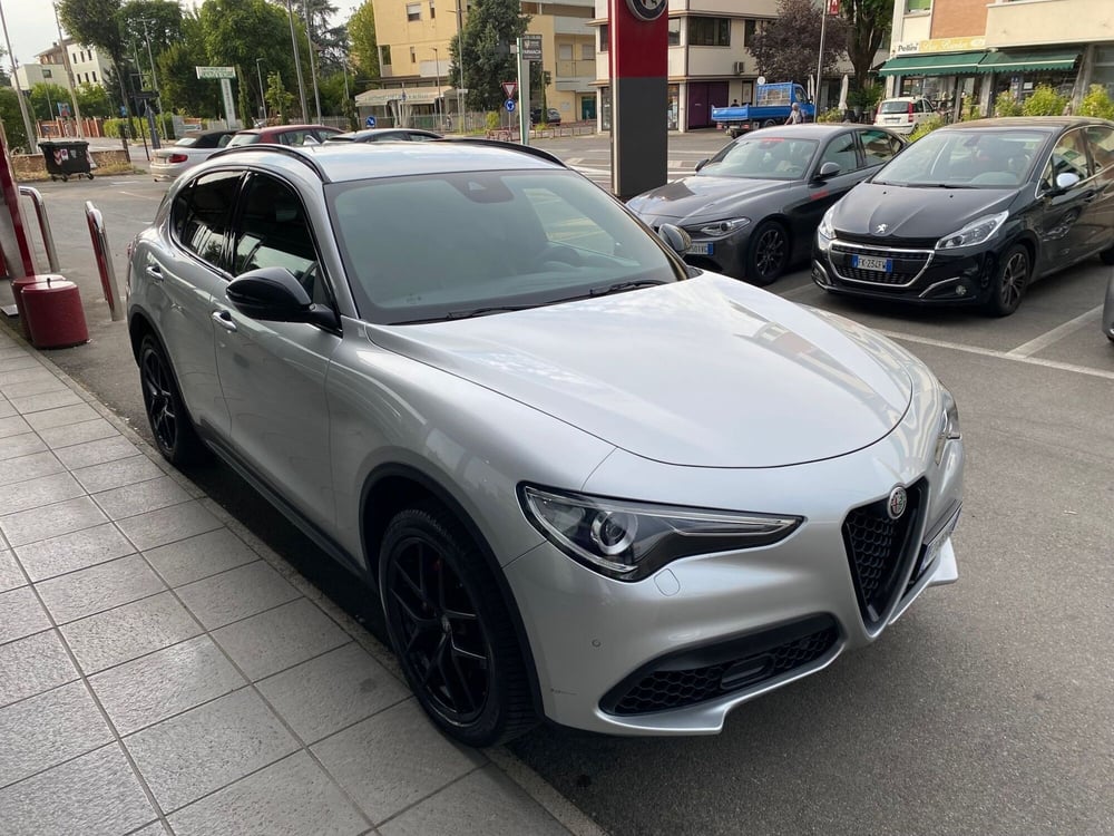 Alfa Romeo Stelvio usata a Reggio Emilia (5)