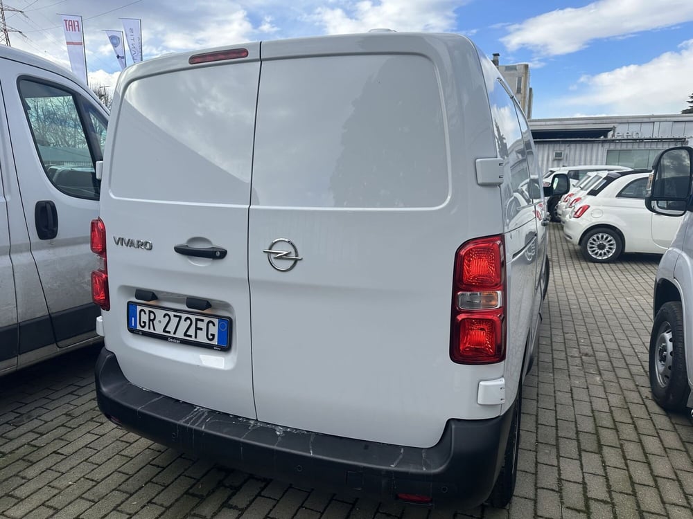 Opel Vivaro Furgone usata a Milano (5)