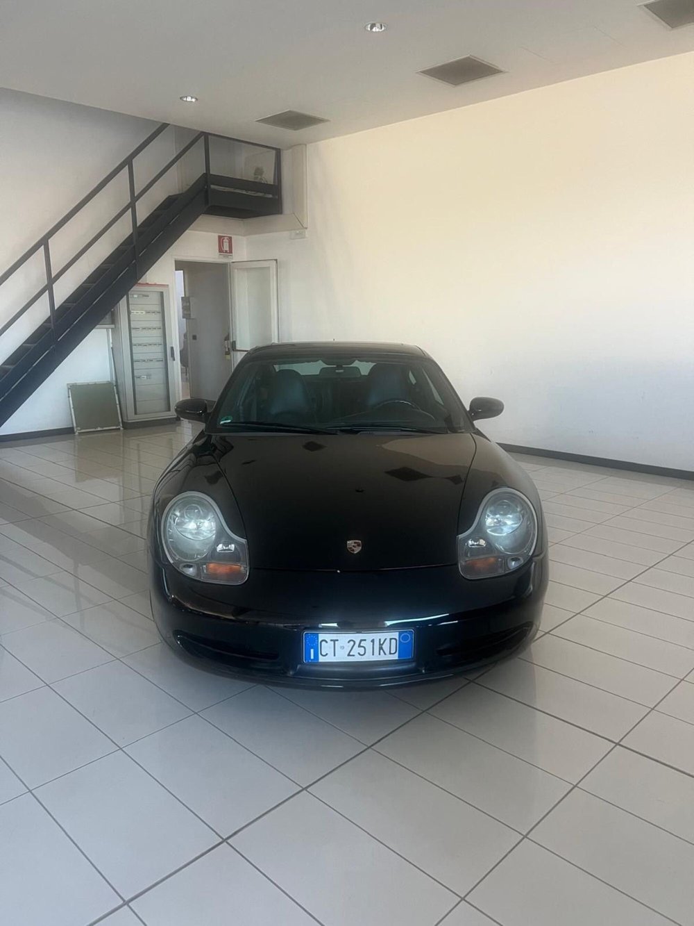 Porsche 911 Coupé usata a Milano (3)