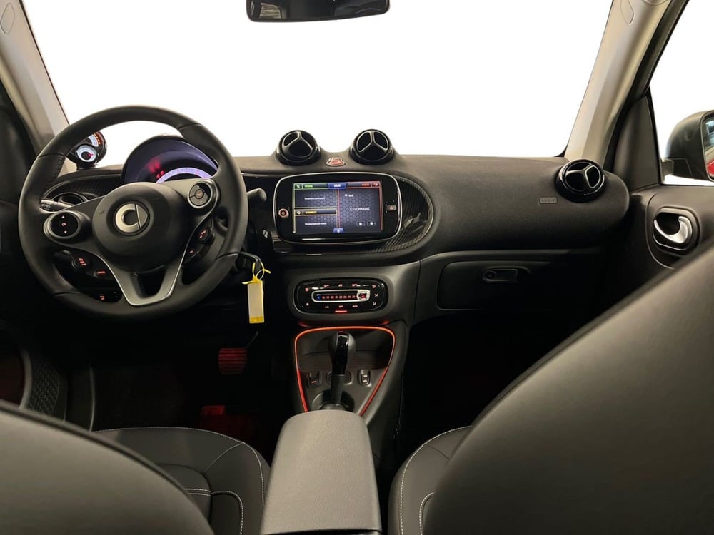 smart Fortwo Cabrio nuova a Milano (9)