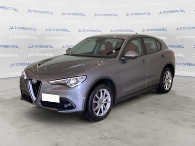 Alfa Romeo Stelvio Stelvio 2.2 Turbodiesel 210 CV AT8 Q4 Executive  del 2019 usata a Como