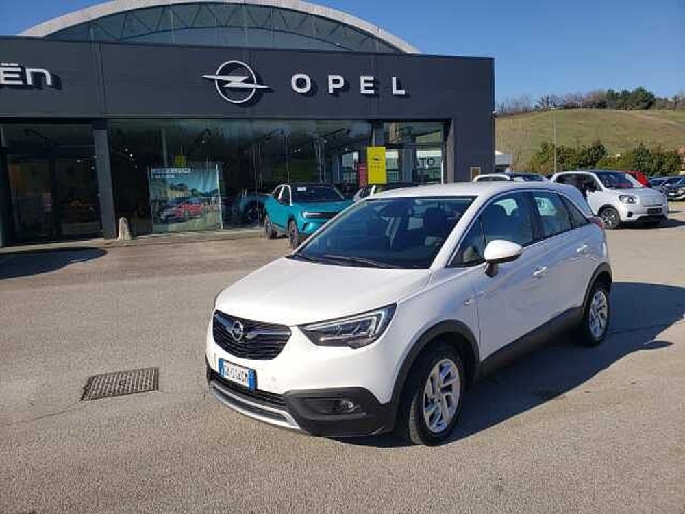 Opel Crossland X usata a Pesaro-Urbino