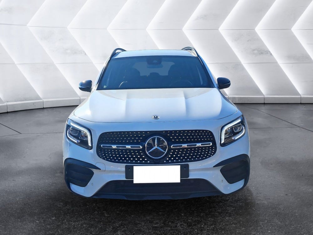 Mercedes-Benz GLB usata a Salerno (7)