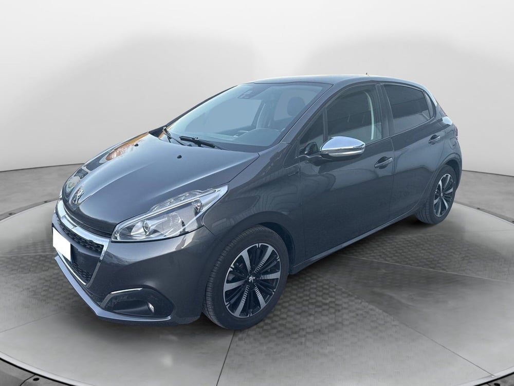 Peugeot 208 usata a Siena