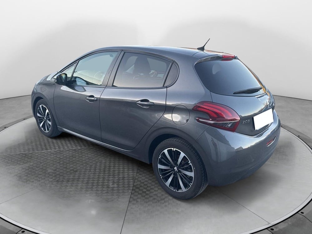 Peugeot 208 usata a Siena (3)