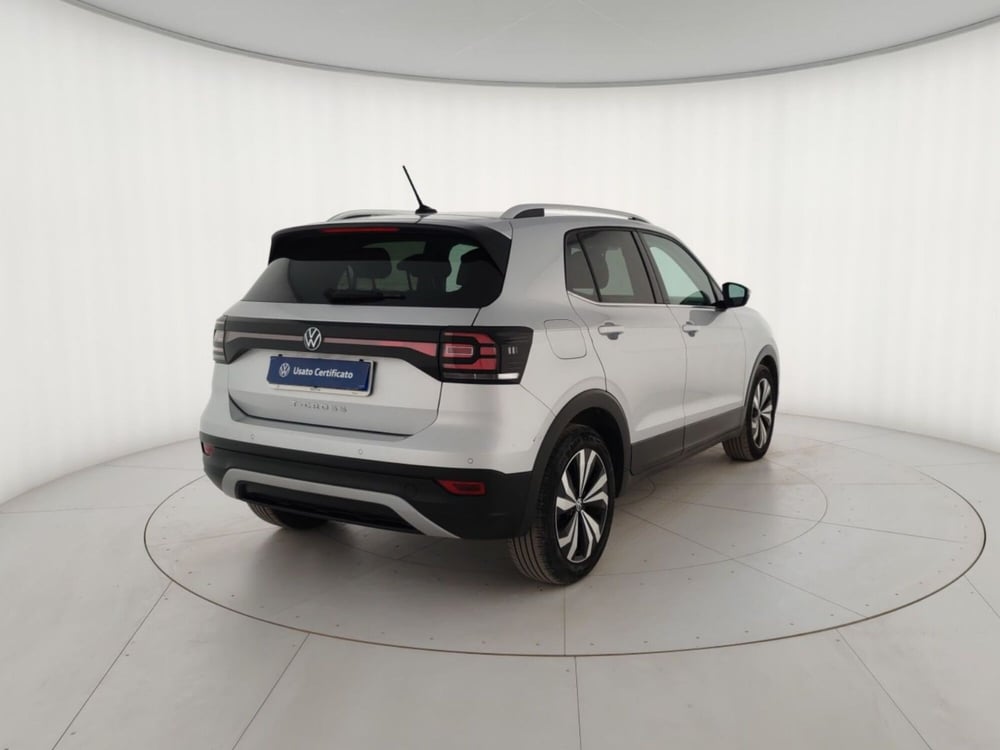 Volkswagen T-Cross usata a Massa-Carrara (3)