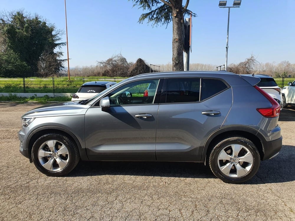 Volvo XC40 usata a Rimini (8)