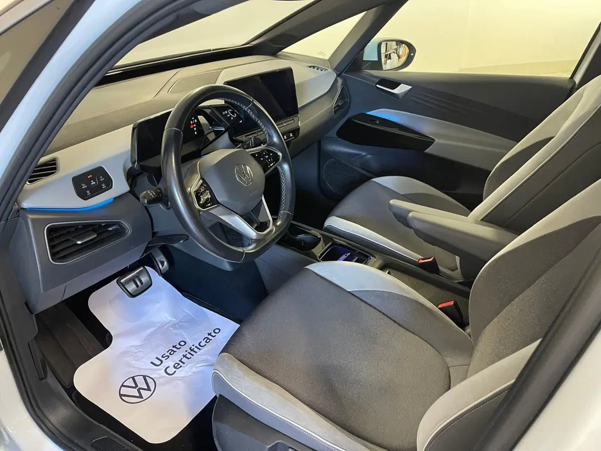 Volkswagen ID.3 usata a L'Aquila (9)