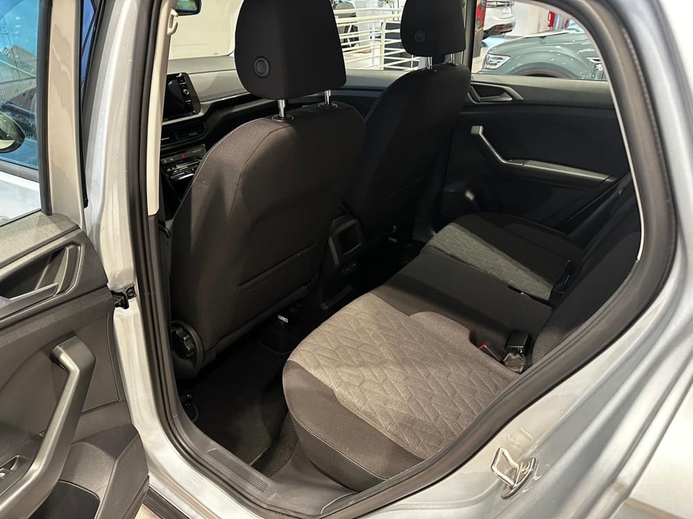 Volkswagen T-Cross usata a L'Aquila (12)