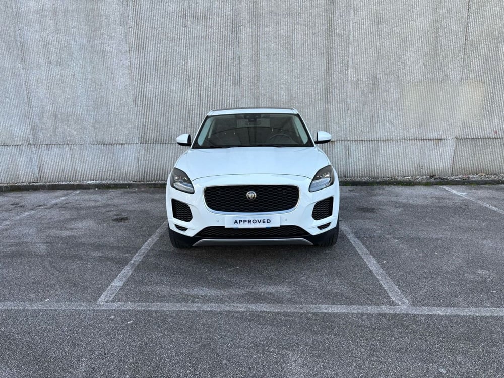 Jaguar E-Pace usata a Salerno (2)