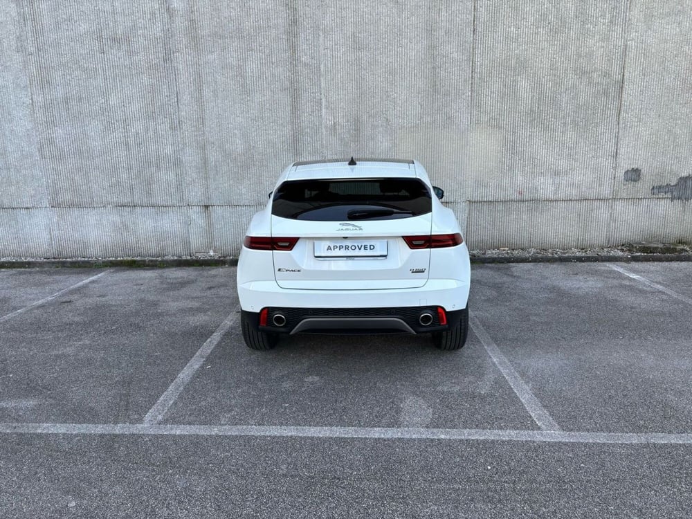 Jaguar E-Pace usata a Salerno (7)