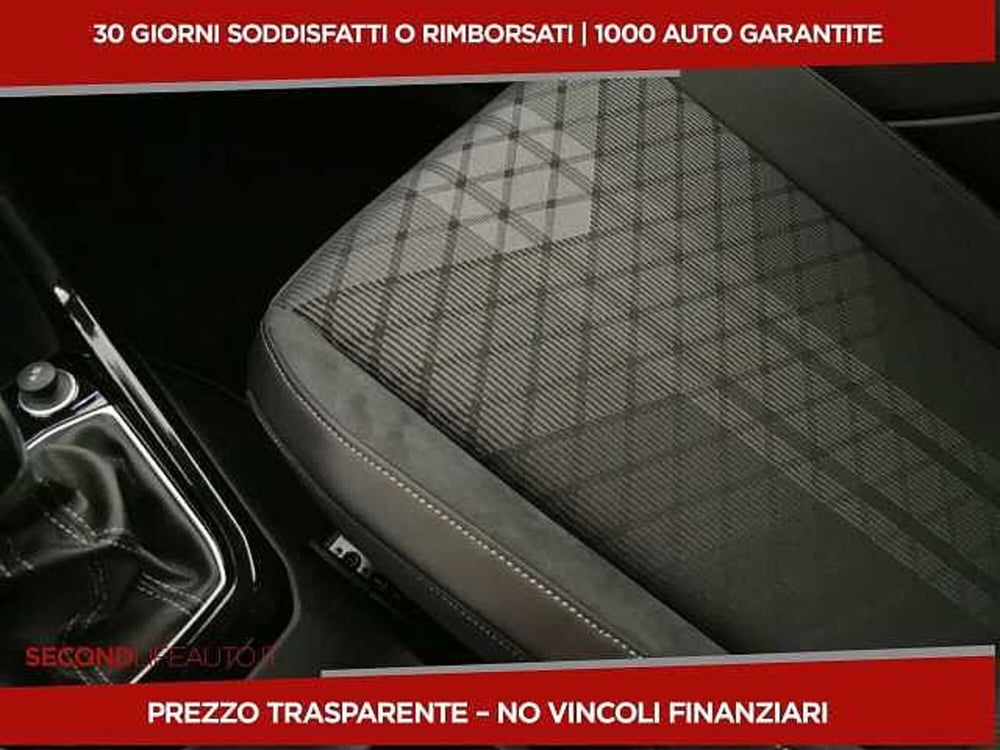 Volkswagen T-Cross nuova a Chieti (15)