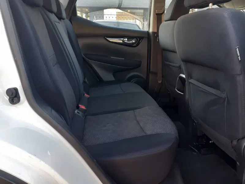Nissan Qashqai usata a Modena (8)