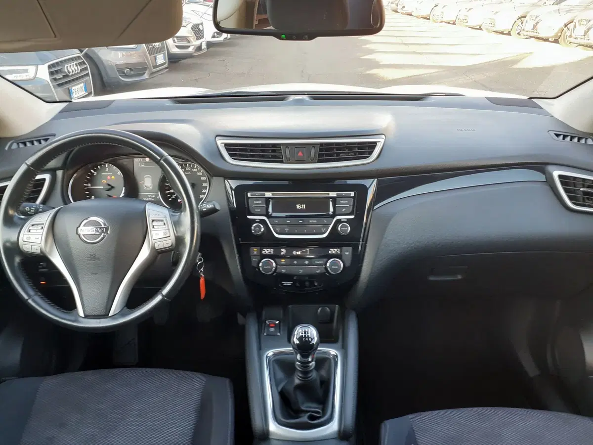 Nissan Qashqai usata a Modena (9)