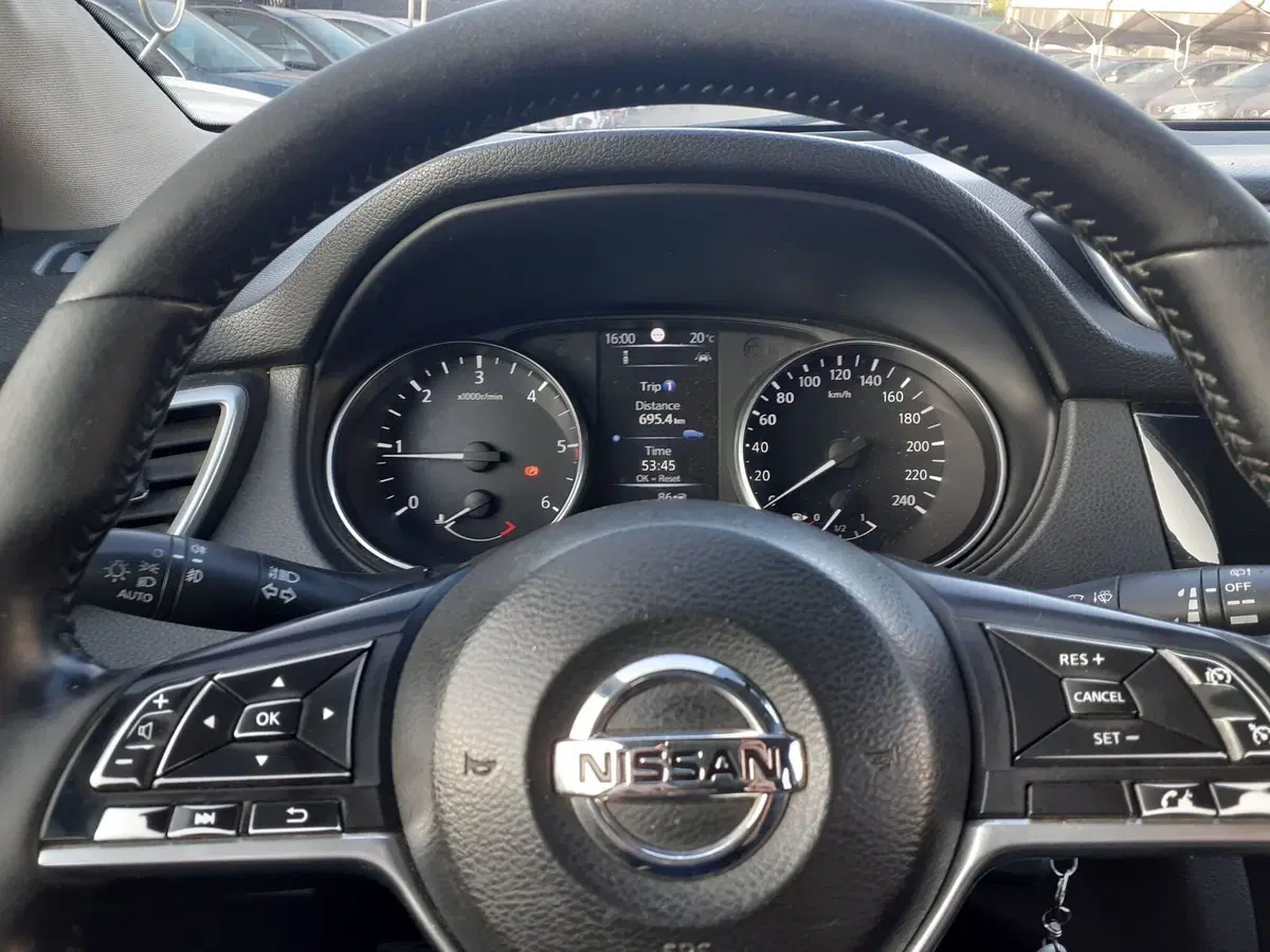 Nissan Qashqai usata a Modena (11)