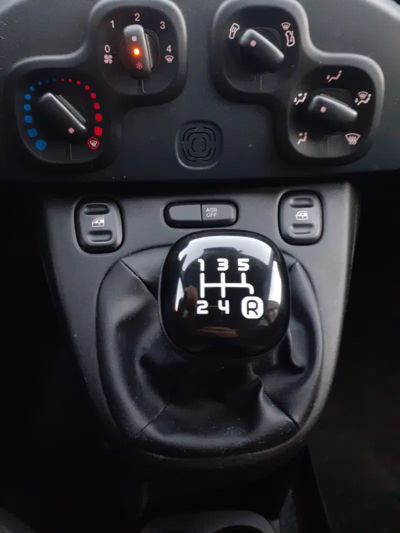 Fiat Panda usata a Modena (12)