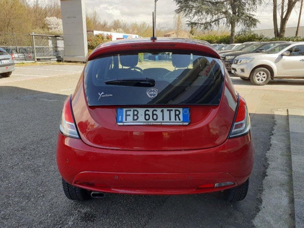 Lancia Ypsilon usata a Modena (5)