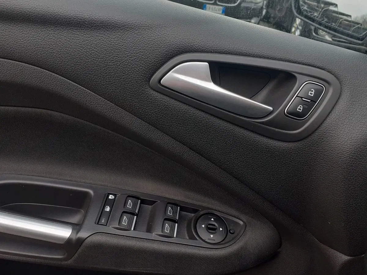 Ford C-Max usata a Modena (10)