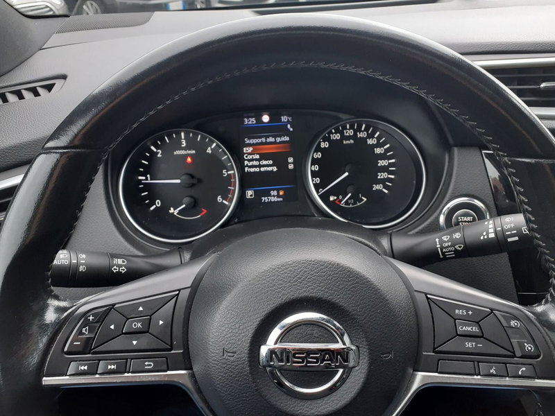Nissan Qashqai usata a Modena (11)