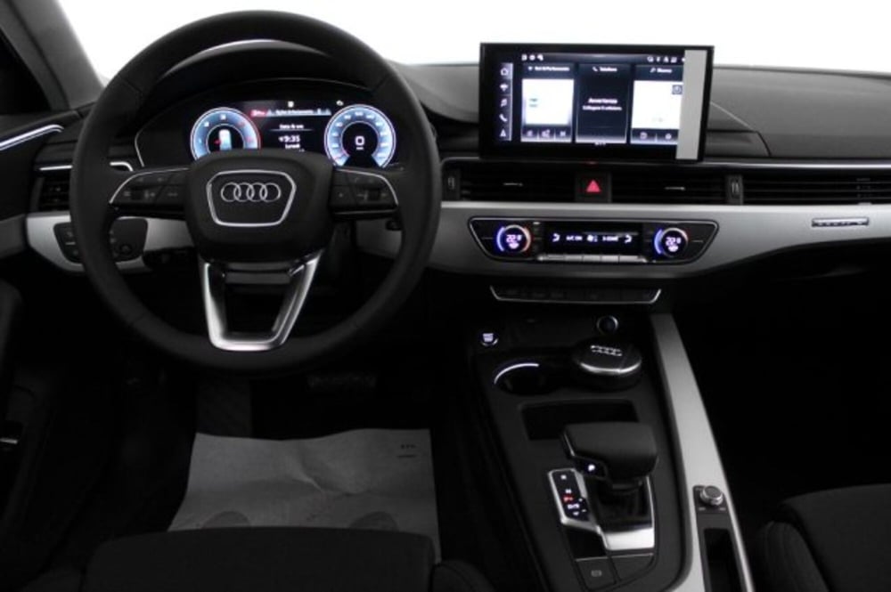 Audi A4 Avant nuova a Novara (3)