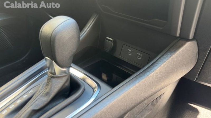 Renault Symbioz nuova a Reggio Calabria (9)