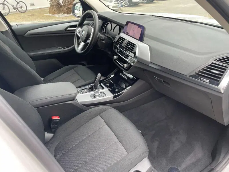 BMW X3 usata a Lecce (17)