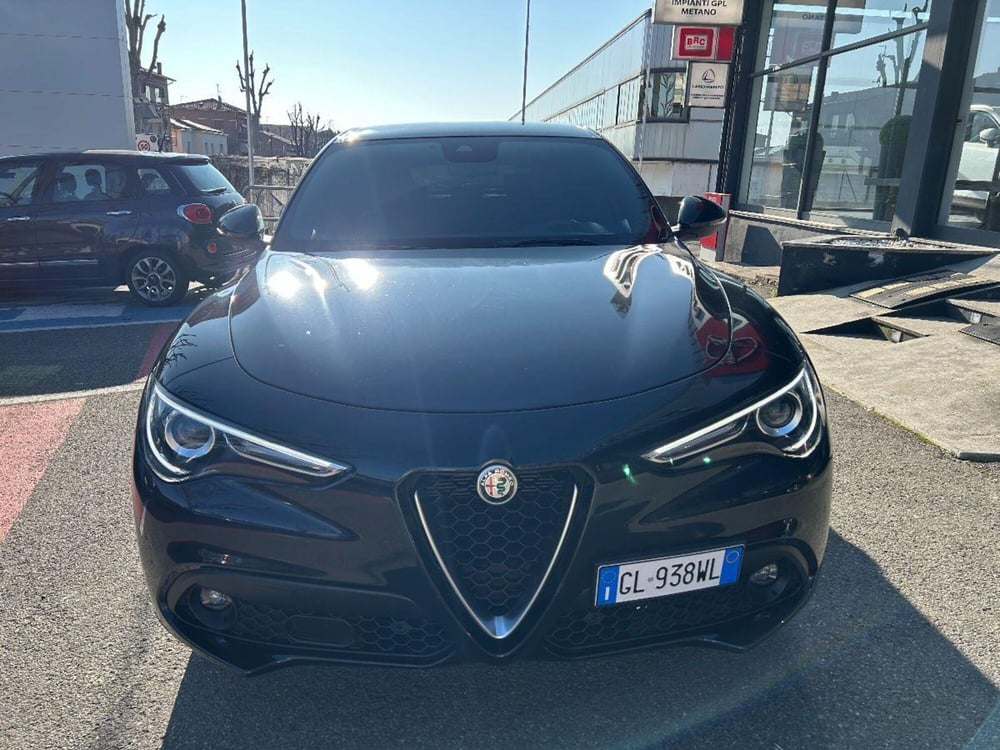 Alfa Romeo Stelvio usata a Reggio Emilia (2)