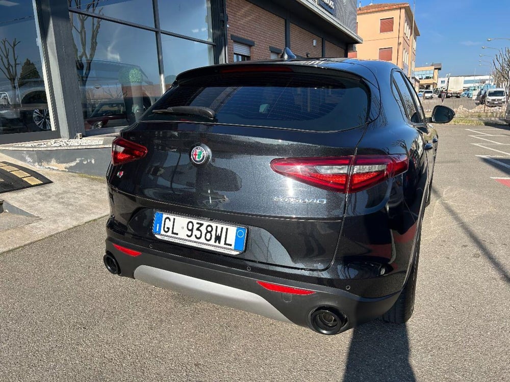 Alfa Romeo Stelvio usata a Reggio Emilia (5)