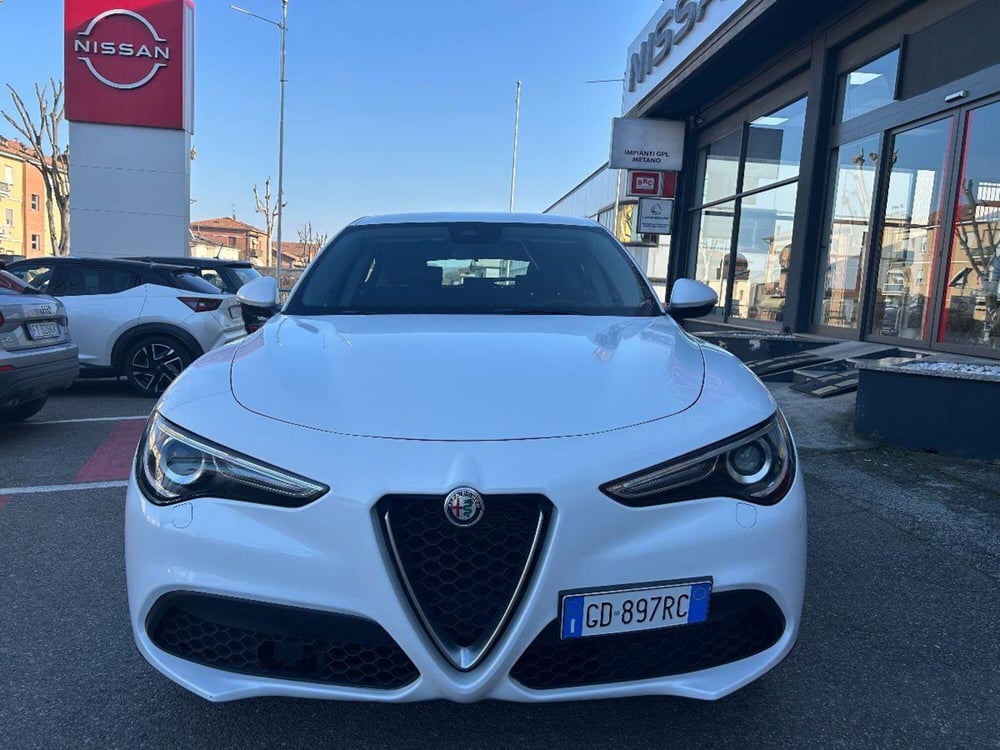 Alfa Romeo Stelvio usata a Reggio Emilia (2)