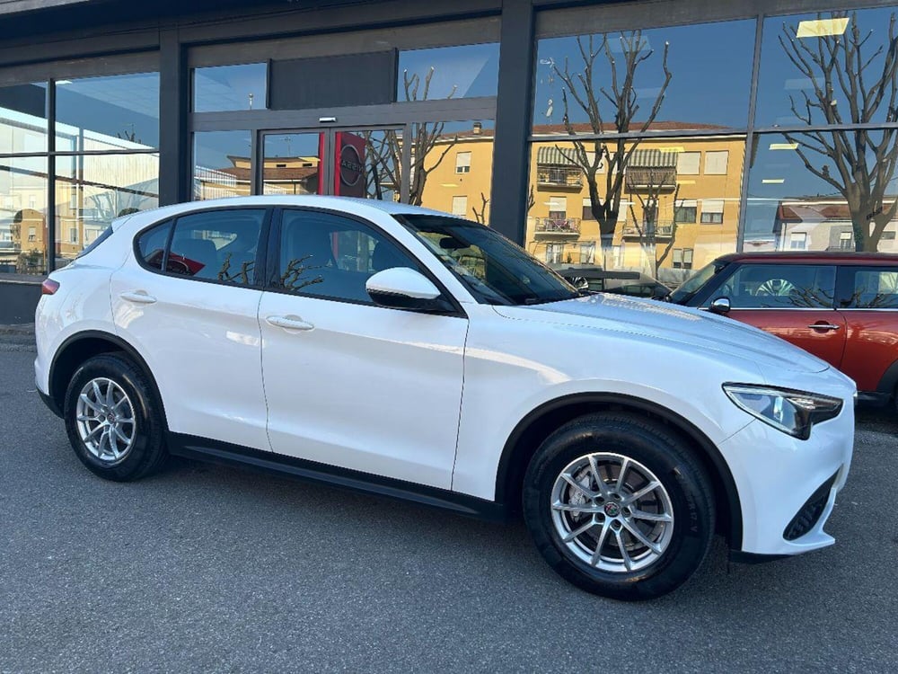 Alfa Romeo Stelvio usata a Reggio Emilia (4)