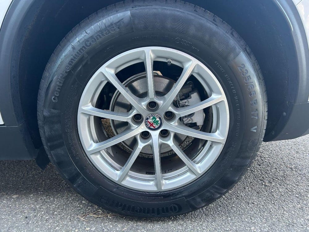 Alfa Romeo Stelvio usata a Reggio Emilia (8)