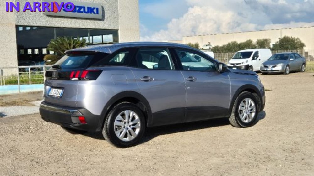 Peugeot 3008 usata a Oristano (9)