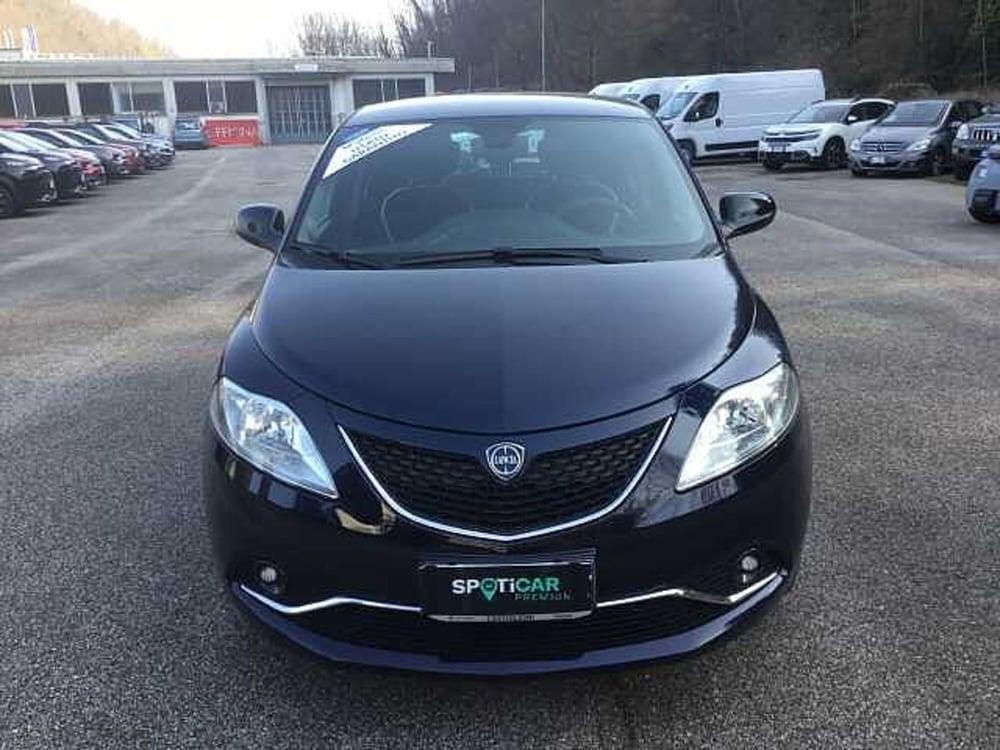 Lancia Ypsilon usata a Varese (2)