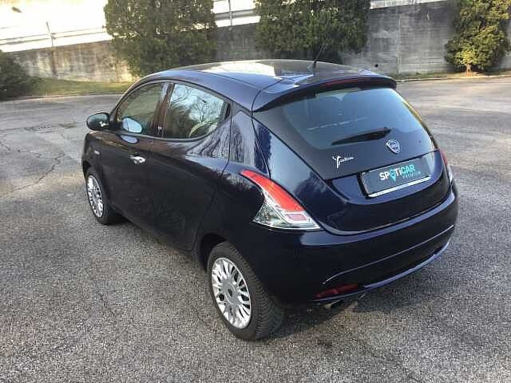 Lancia Ypsilon usata a Varese (7)