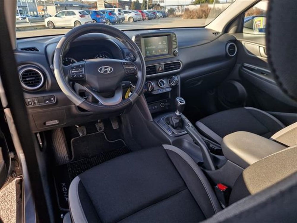 Hyundai Kona usata a Pavia (7)