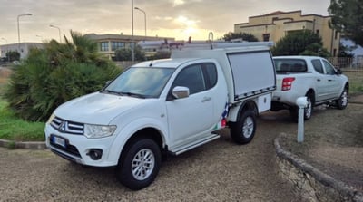 Mitsubishi L200 2.5 DI-D/136CV Club Cab Intense  del 2015 usata a Oristano