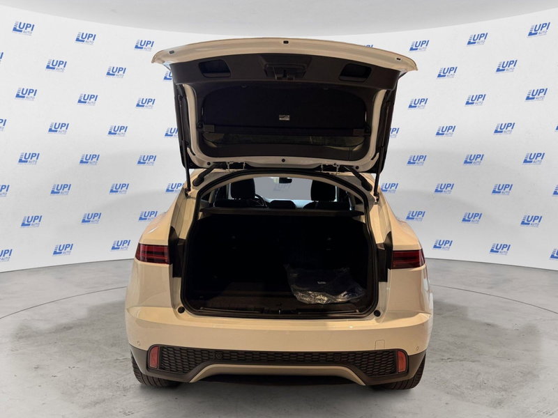 Jaguar E-Pace usata a Pistoia (9)