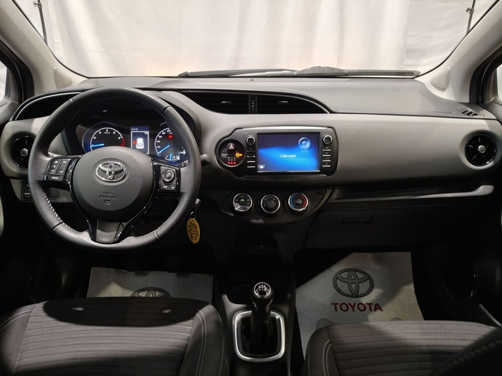 Toyota Yaris usata a Roma (10)