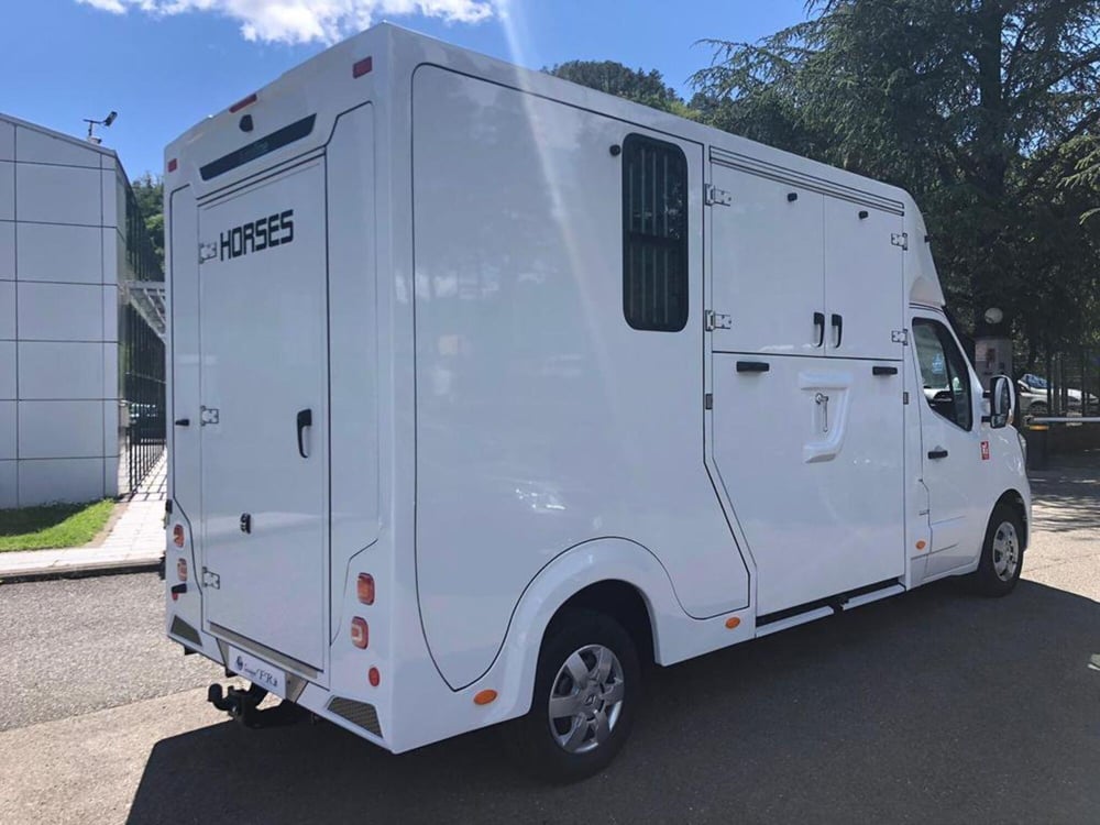 Renault Master Furgone nuova a La Spezia (6)