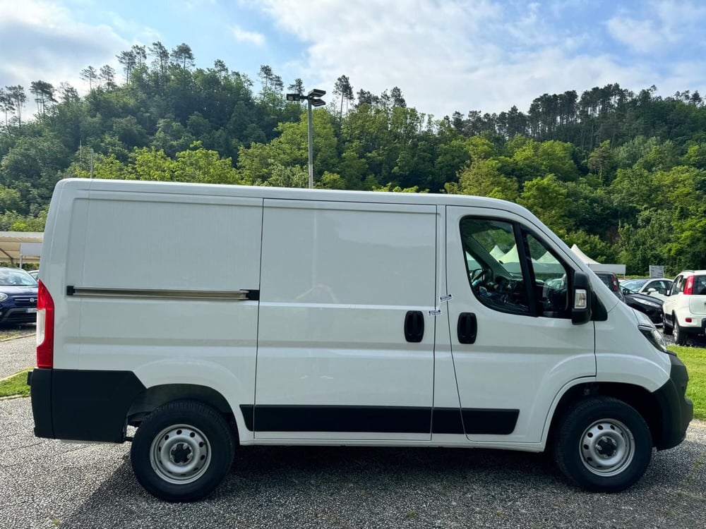 Fiat Ducato Furgone Vetrato nuova a La Spezia (8)